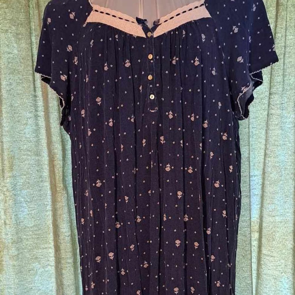 NIGHT GOWN SIZE 2X